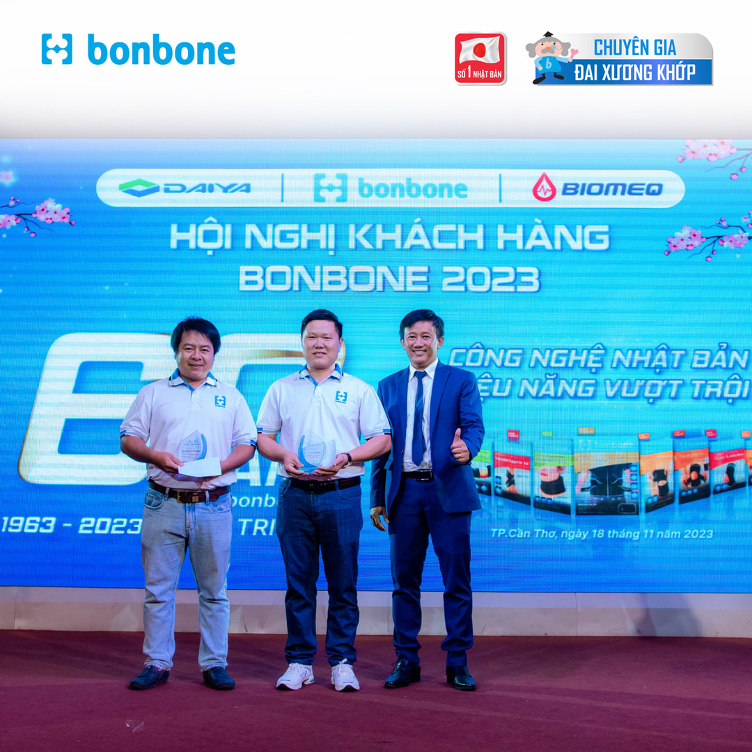 frame-social-2023-sb-bb-ml-29_1700798567_large FRAME-SOCIAL-2023_SB_BB_ML_29