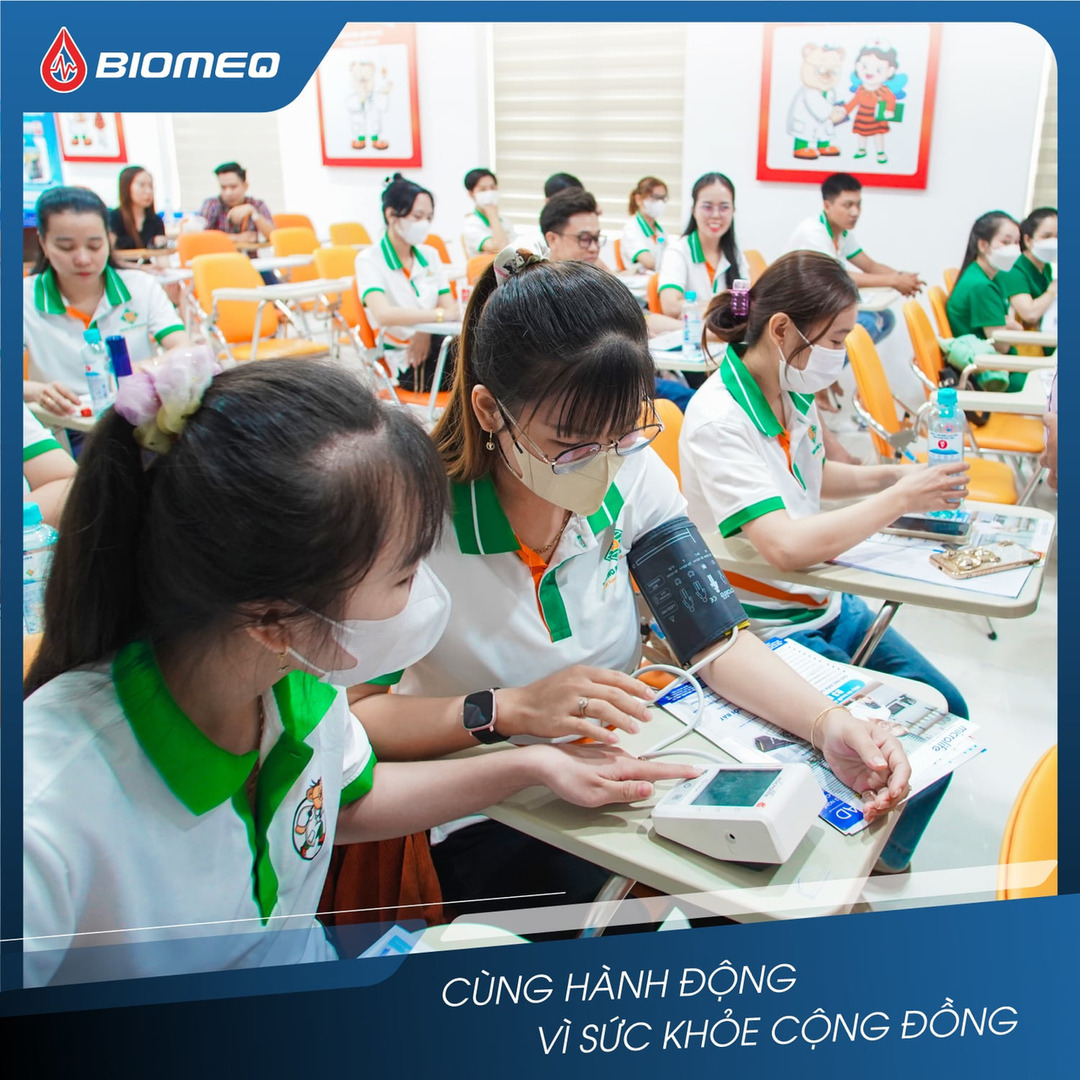 framehinh-biomeq-kham-suc-khoe-6-min_1698913626_large BIOMEQ TỔ CHỨC BUỔI ĐÀO TẠO SẢN PHẨM CHO HỆ THỐNG NHÀ THUỐC TRUNG SƠN TẠI CẦN THƠ & VĨNH LONG -6