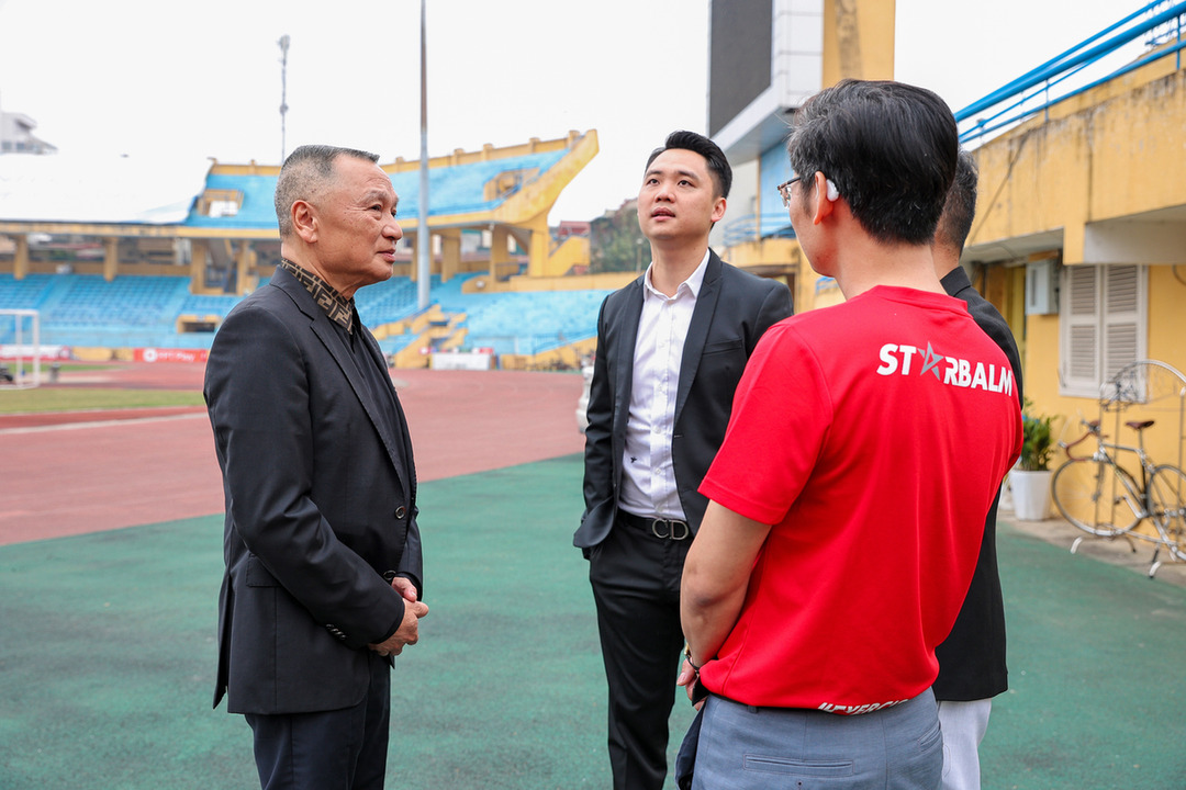 has-9961_1681174566_large Ha Noi FC cung Starbalm 5