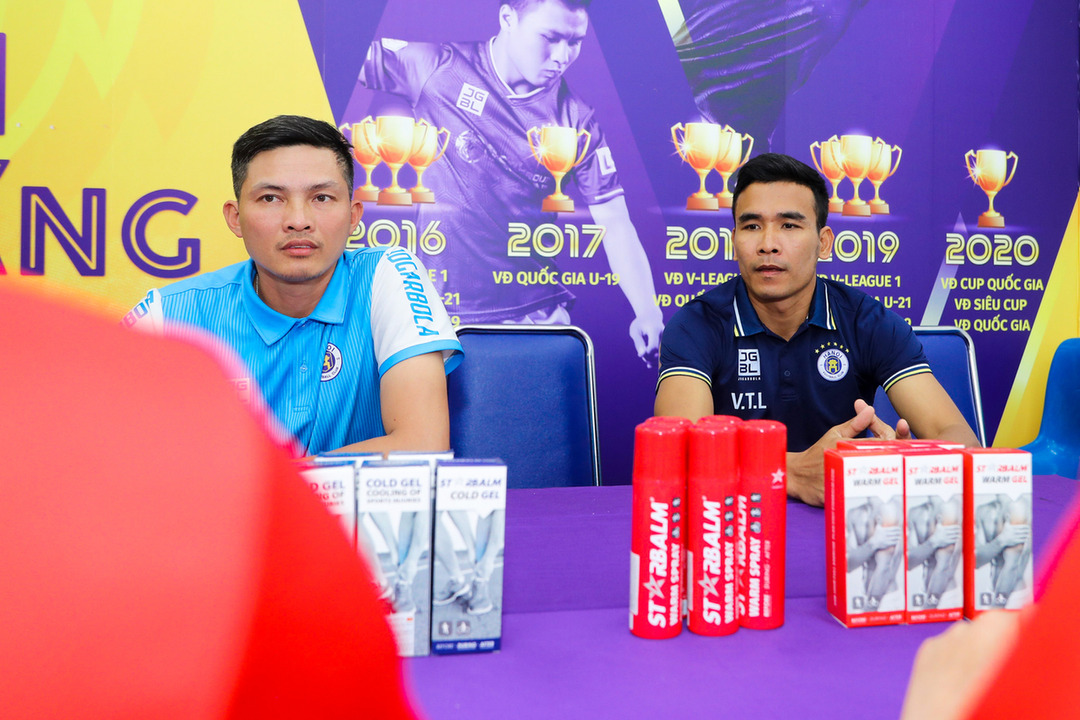 z4177394609800-6c11b127313969fed2d3f2a62114a31b_1681174561_large Ha Noi FC cung Starbalm 4